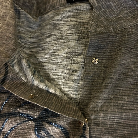 DAVID CLINE Gray Shirt with Blue Swirl Design - Picture 7 of 9